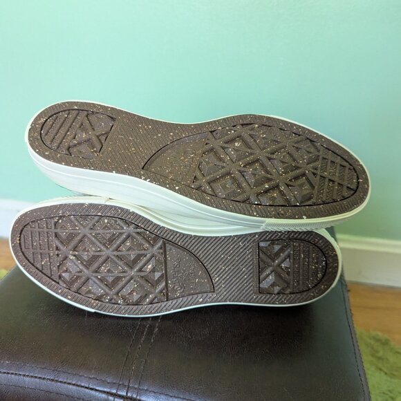 NWOT Dog Person Embroidered High-Top Converse - Picture 4 of 5